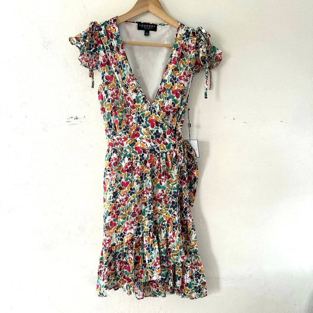 NWT Laundry By Shelli Segal Wrap Dress Multi Print Floral Ruffle Hem Line Size 6
